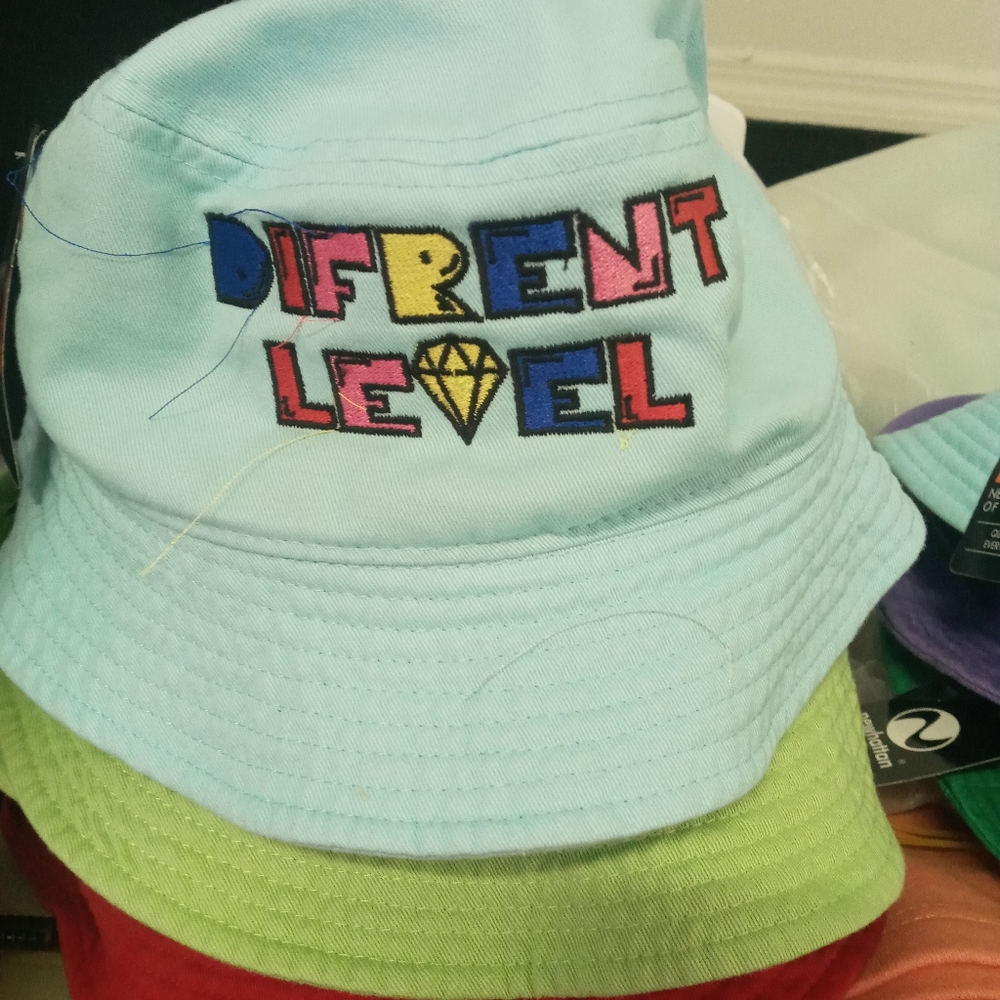 Bucket hat